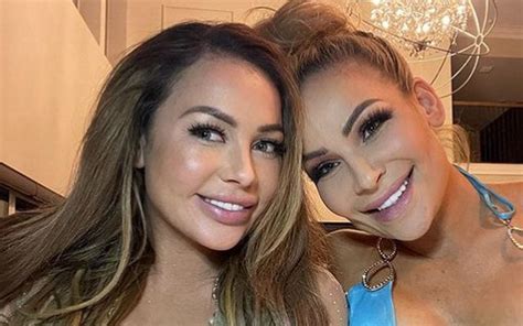 neidhart sisters|Natalya Neidhart and sister Jenni show off their amazing DIPS in。